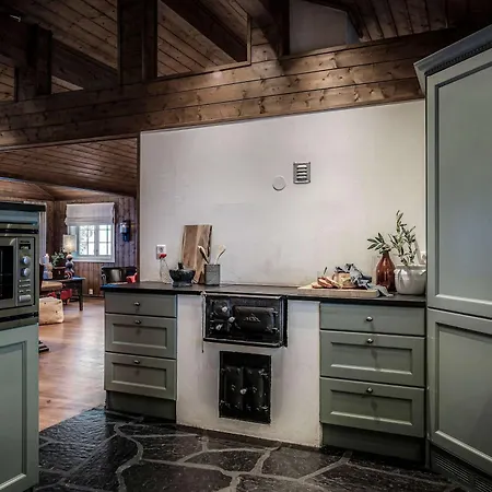 Th622- Premium Ski-In,Out Chalet With 8 Bedroom, Jacuzzi, Sauna Innbygda