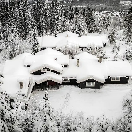 Alpehytte Th622- Premium Ski-In,Out Chalet With 8 Bedroom, Jacuzzi, Sauna Innbygda